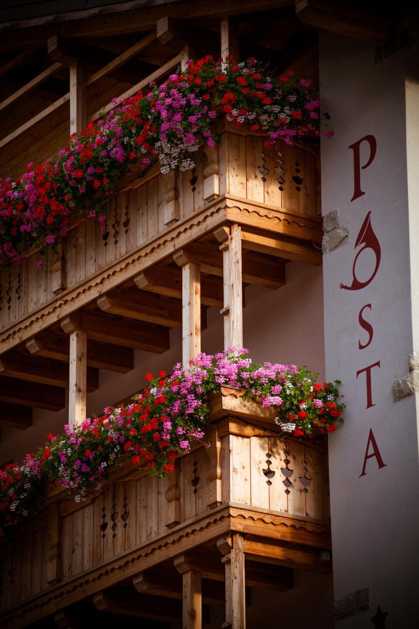 Hotel Posta Forni di Sopra Buitenkant foto