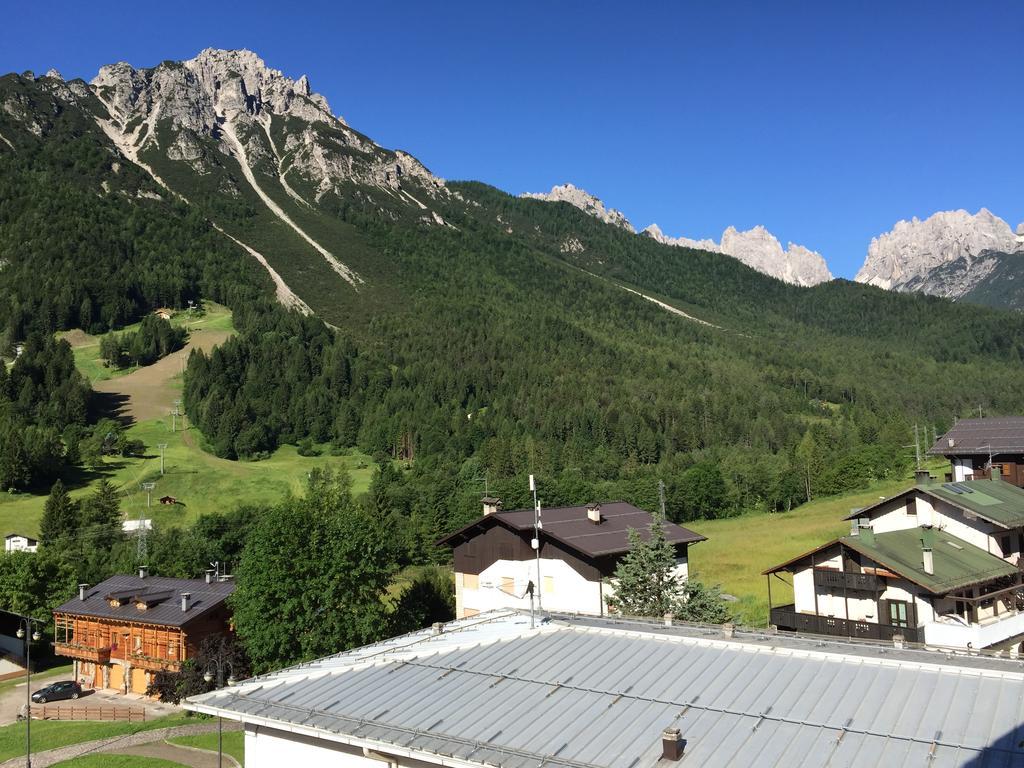 Hotel Posta Forni di Sopra Buitenkant foto