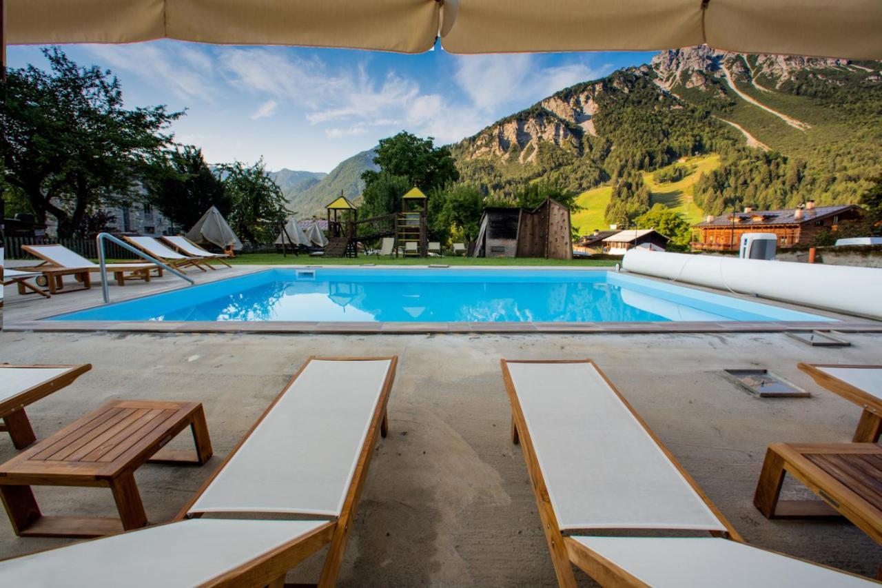 Hotel Posta Forni di Sopra Buitenkant foto